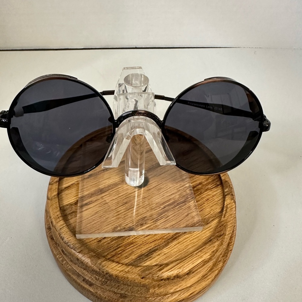 Round Style Fashion Glasses